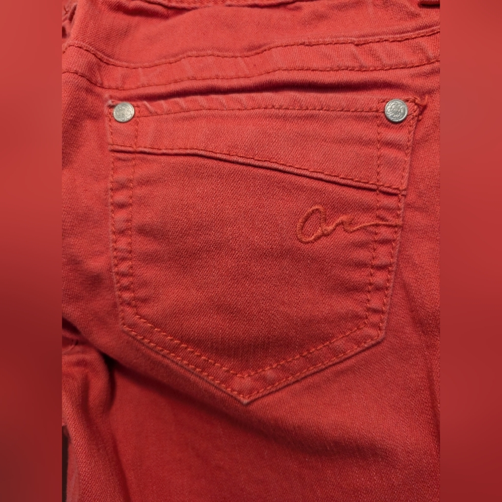 American Rag Denim Mid Rise Tapered Zip Legs Stretch Size 1 - Picture 6 of 6